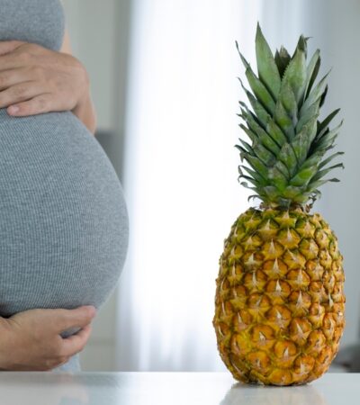 can you eat pineapple while pregnant?