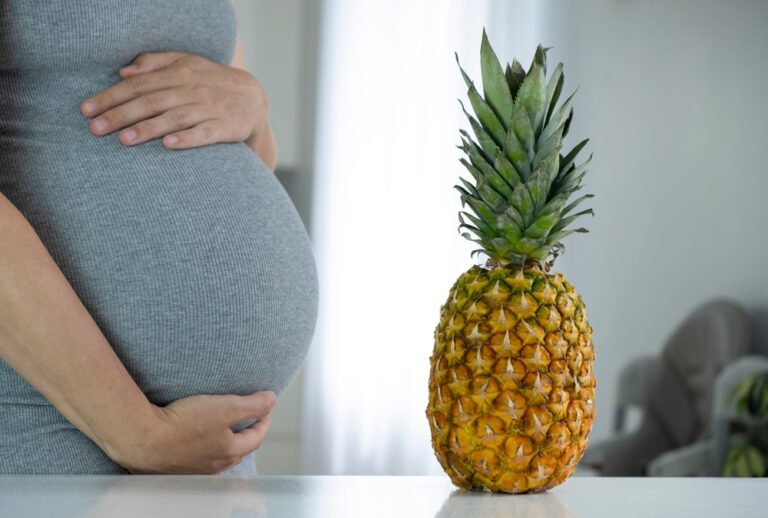 can you eat pineapple while pregnant?